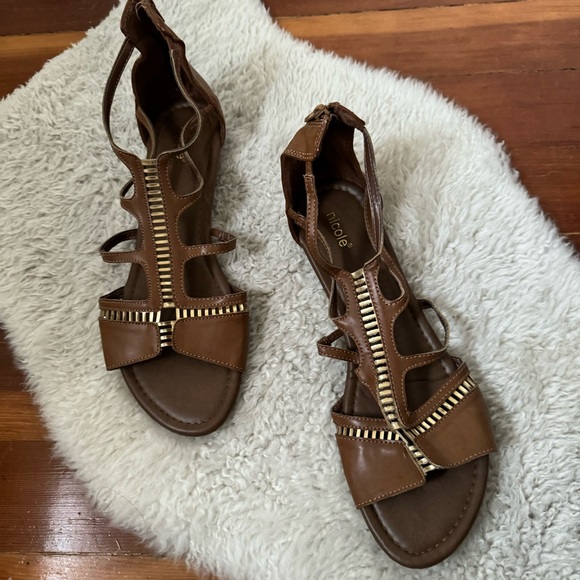 Nicole Light Brown Largo Gladiator Sandal Size 12 - Picture 9 of 10